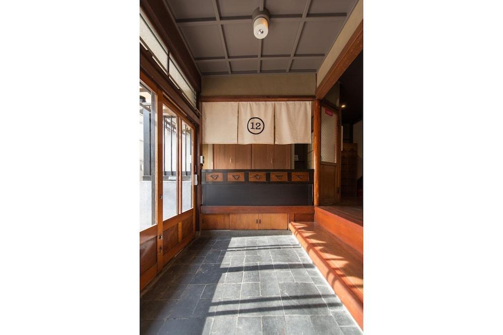 Dozen Ryokan Kyoto Bagian luar foto